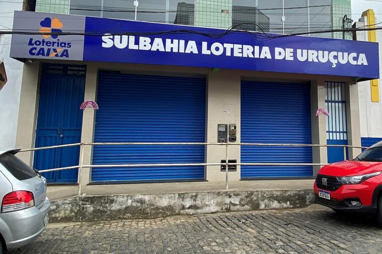 Casa lotérica com a identidade visual das Loterias Caixa em Uruçuca (BA)